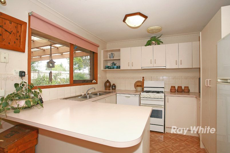 18 Megan Close, CRANBOURNE, VIC 3977