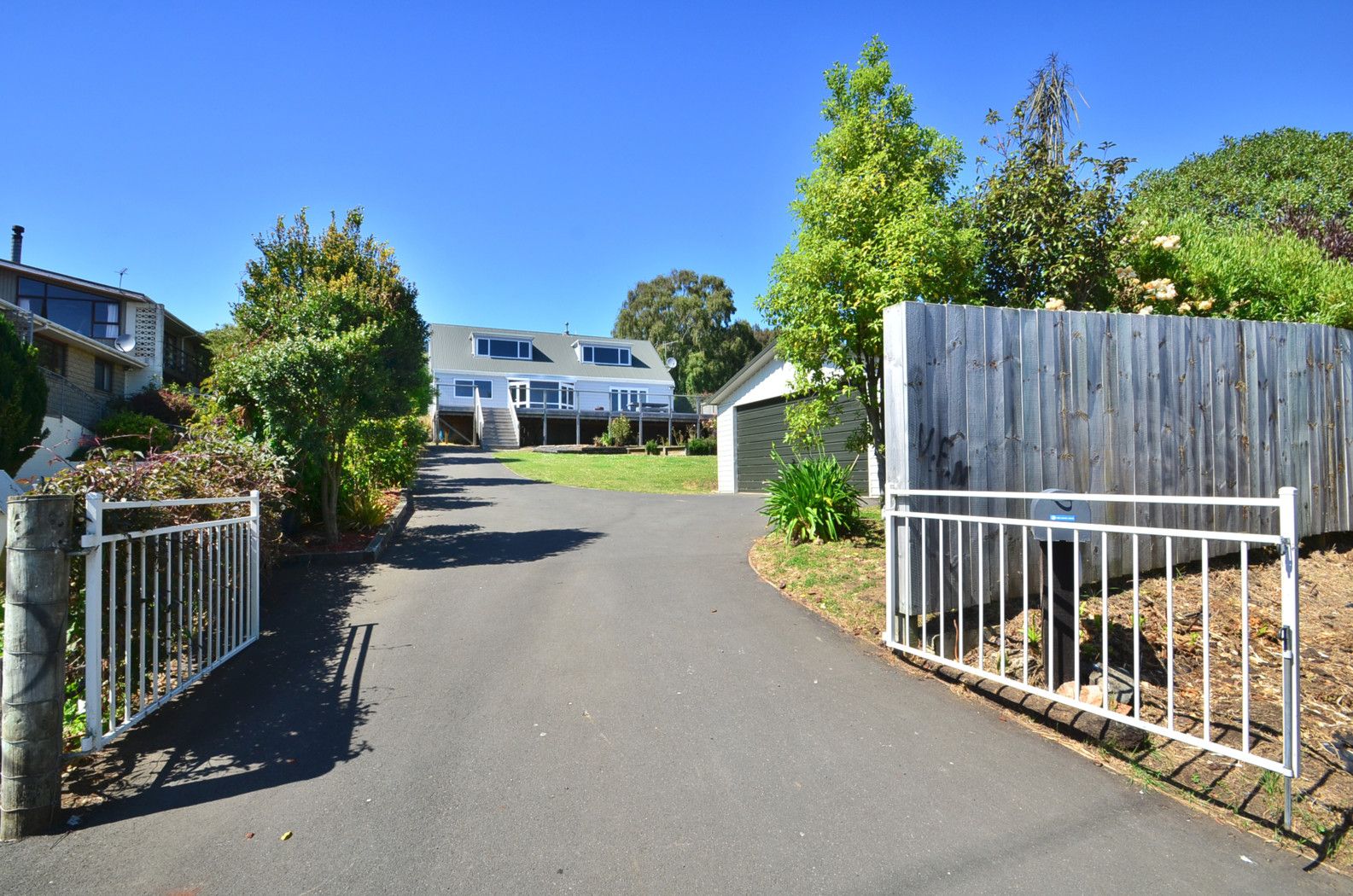6 Waikana Street, BROAD BAY, Dunedin City
