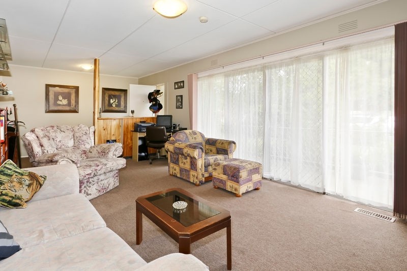5 Park Boulevard, FERNTREE GULLY, VIC 3156