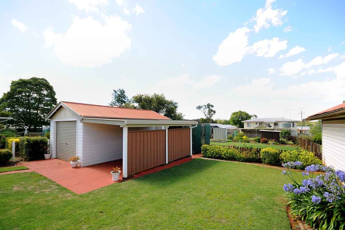 11a Victory Street, NEWTOWN, QLD 4350
