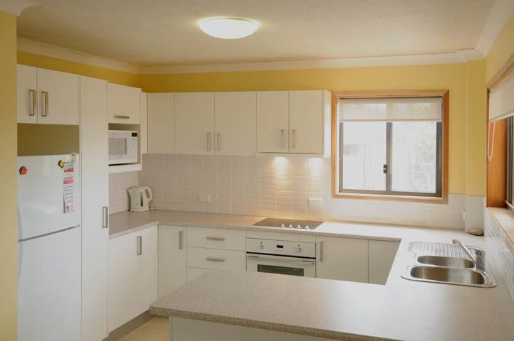 4/12 Pacific Parade, YAMBA, NSW 2464