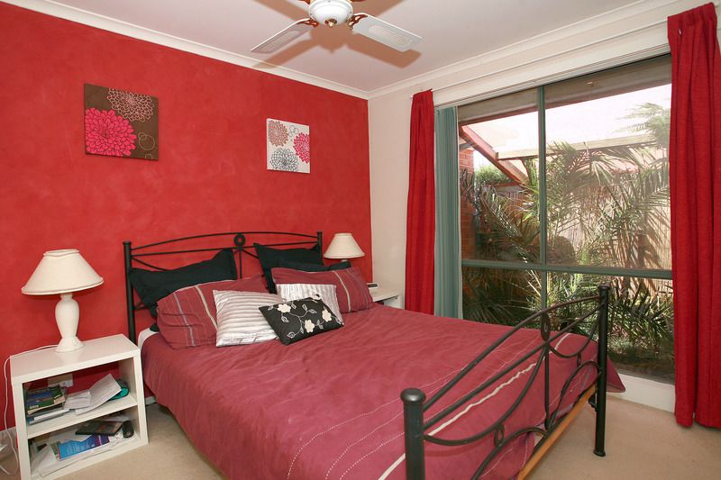 18 Alamanda Way, CRANBOURNE NORTH, VIC 3977