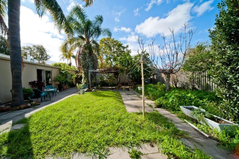 6 Beagle Place, BELMONT, WA 6104