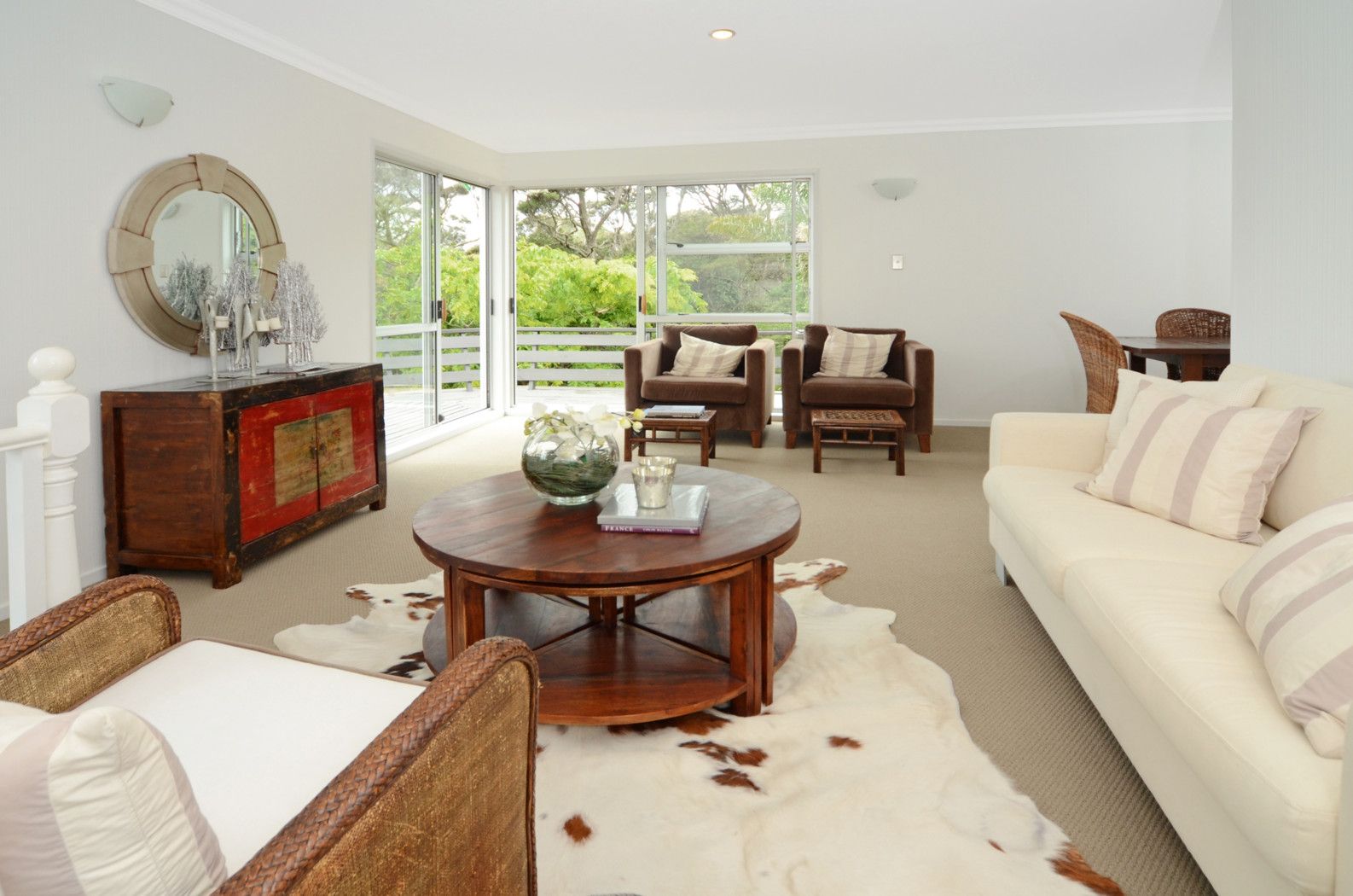 56 Tamahere Drive, GLENFIELD, North Shore City