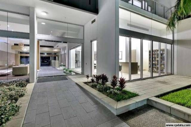 110/37 Harbour Road, HAMILTON, QLD 4007