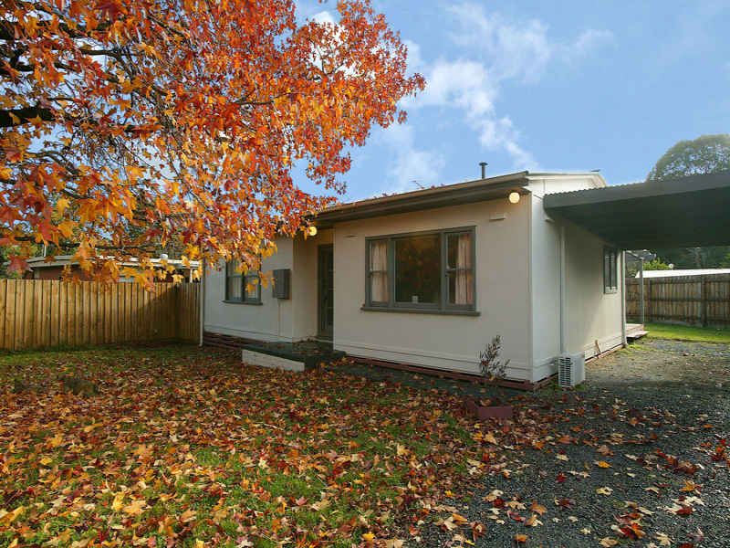 63 Stewart Street, BORONIA VIC 3155