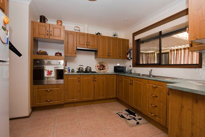 14 Caroola Parade, NORTH NOWRA, NSW 2541