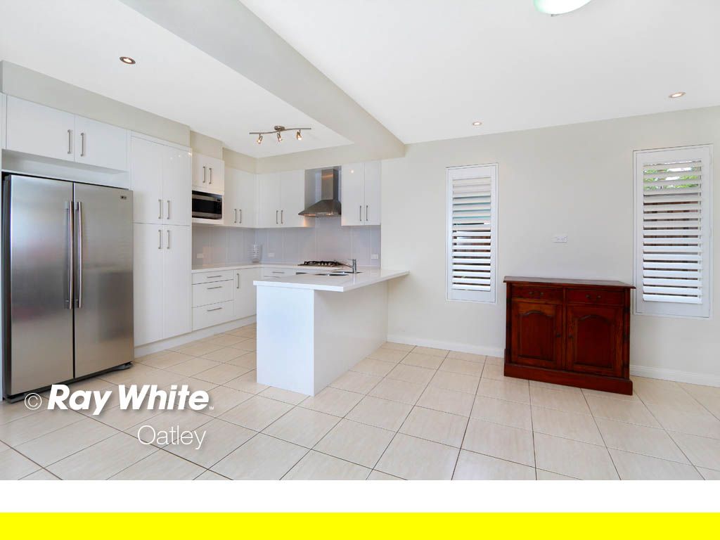 27 Lansdowne Parade, OATLEY, NSW 2223