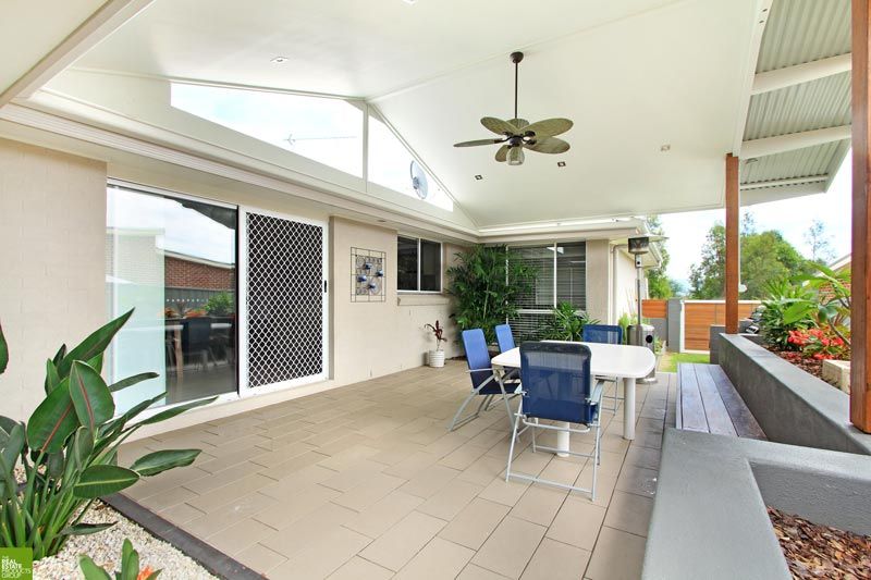 16 Cascade Circuit, ALBION PARK, NSW 2527