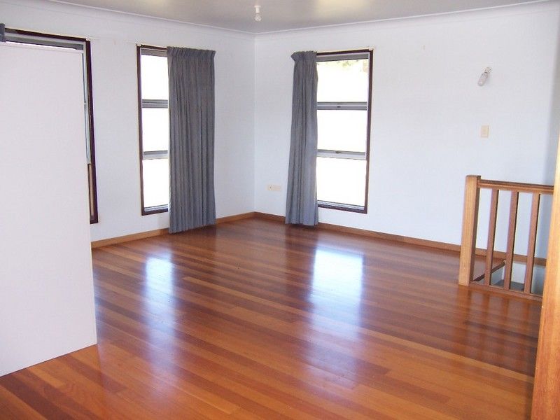 16 Shaw Avenue, YEPPOON, QLD 4703