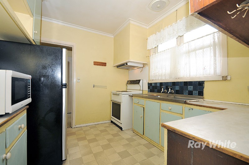 49 Sharon Road, SPRINGVALE SOUTH, VIC 3172