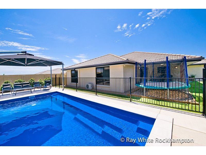 18 Laird Avenue, Norman Gardens, QLD 4701