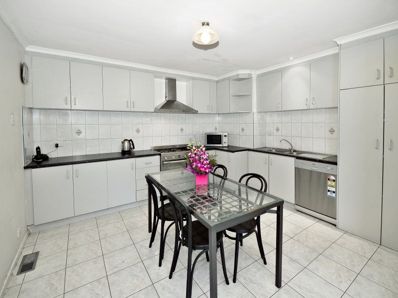 12 Sylphide Way, WANTIRNA SOUTH, VIC 3152