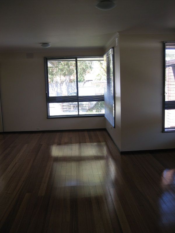 74 Howard Road, DINGLEY VILLAGE, VIC 3172