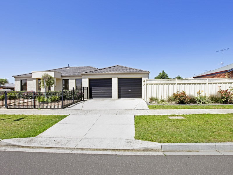 1 Moira Lane, GROVEDALE, VIC 3216