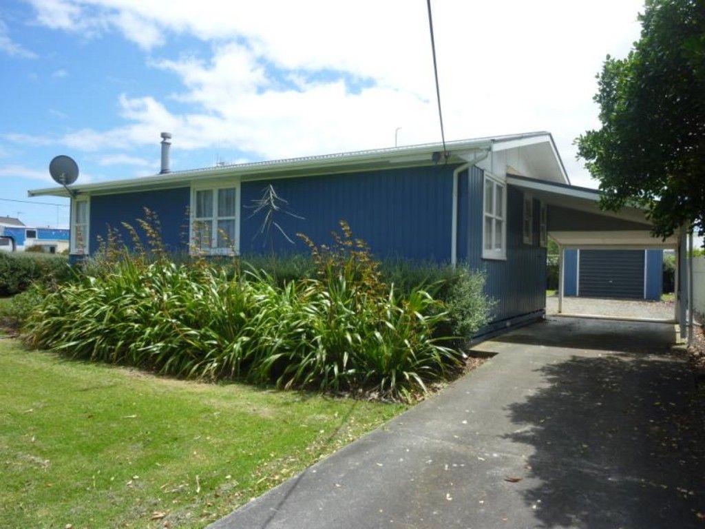27 Pratt Avenue, FOXTON BEACH, Horowhenua District