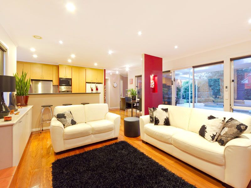 1 Maple Court, CHELTENHAM, VIC 3192