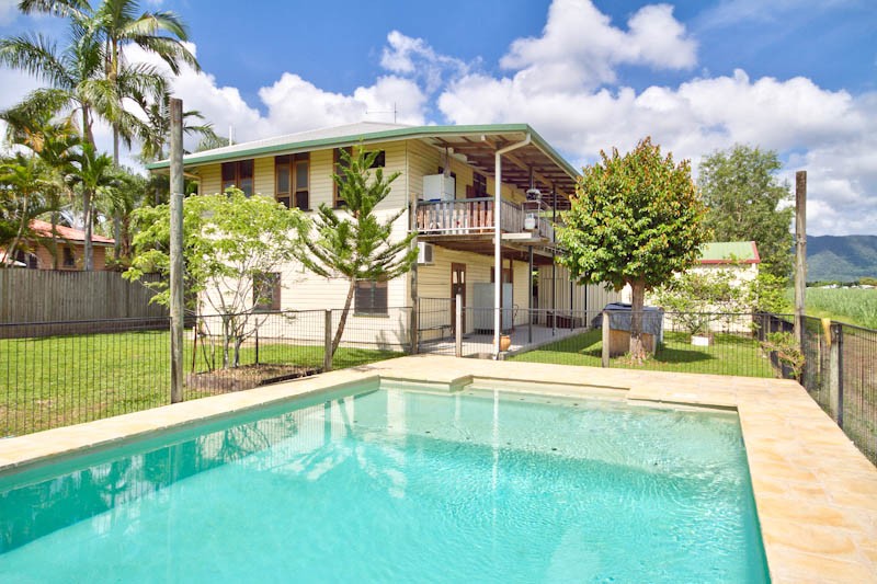 48 Thomson Road, EDMONTON, QLD 4869
