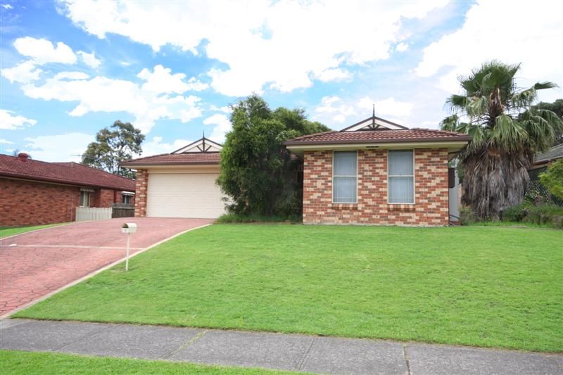 10 Mather Drive, BONNELLS BAY NSW 2264