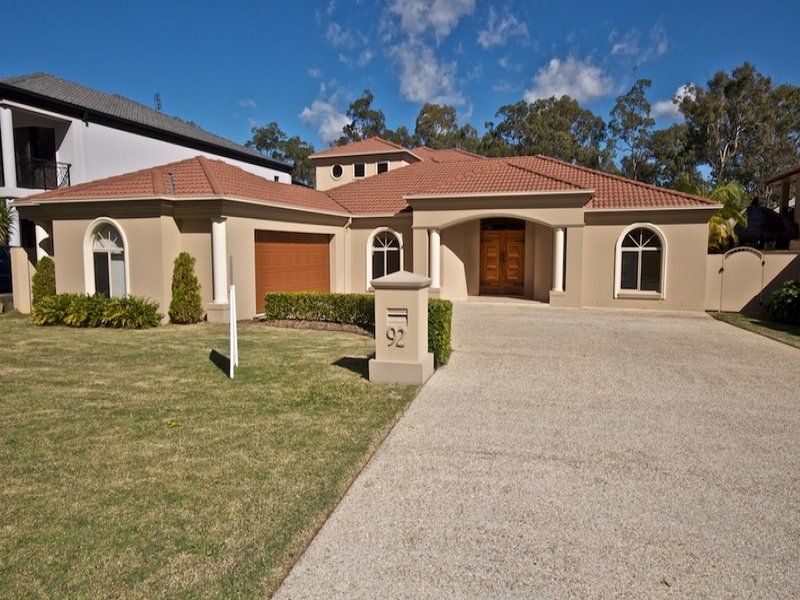 92 Arun Drive, ARUNDEL QLD 4214
