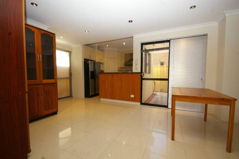2/125 Wanneroo Road, TUART HILL, WA 6060