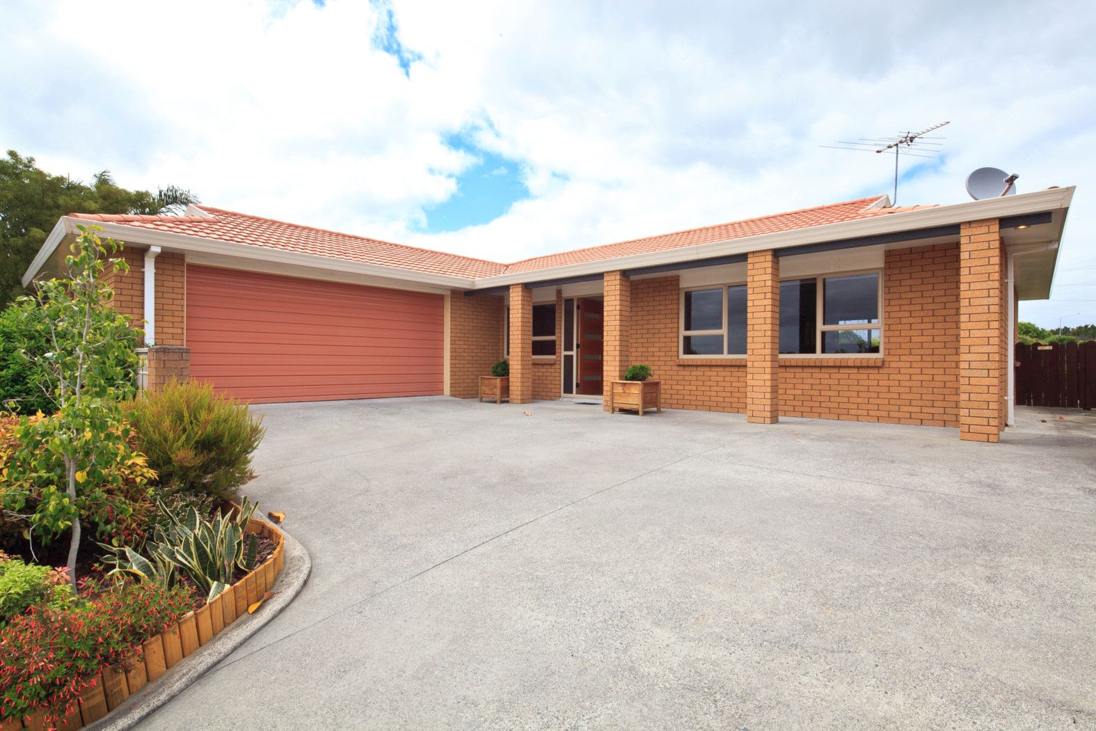 58 Rushgreen Avenue, PAHUREHURE, Papakura