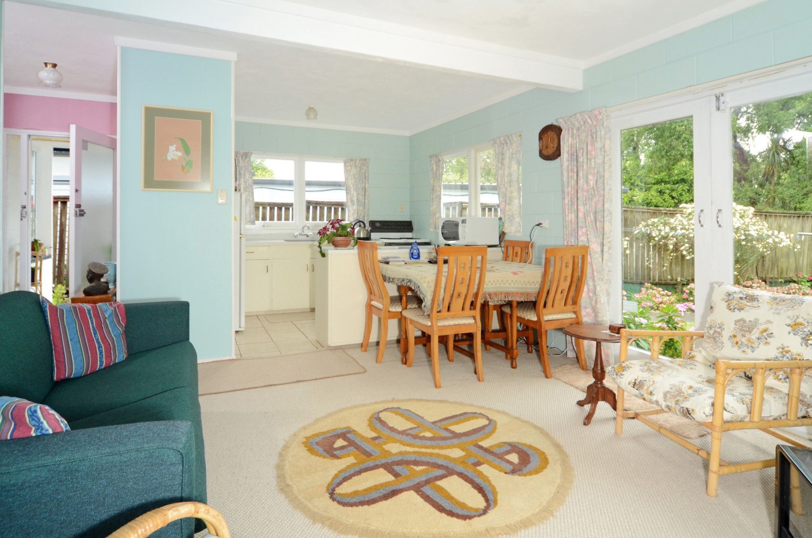 2/16 Mountbatten Avenue, HILLCREST, North Shore City