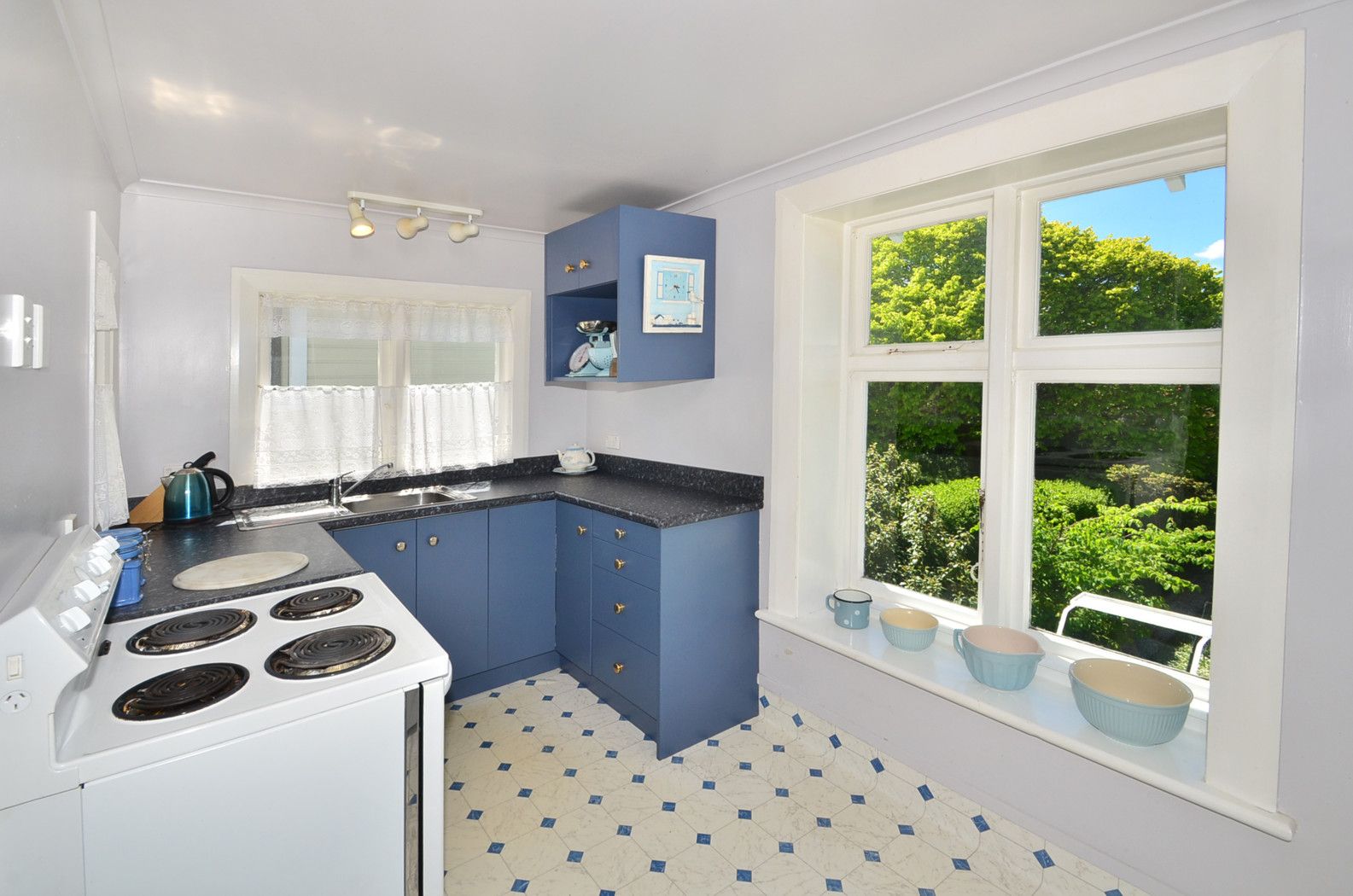12 Hart Street, BELLEKNOWES, Dunedin City
