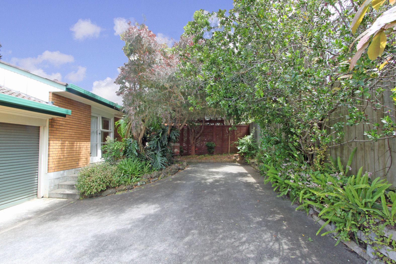 1/139 Clovelly Road, BUCKLANDS BEACH, Manukau City