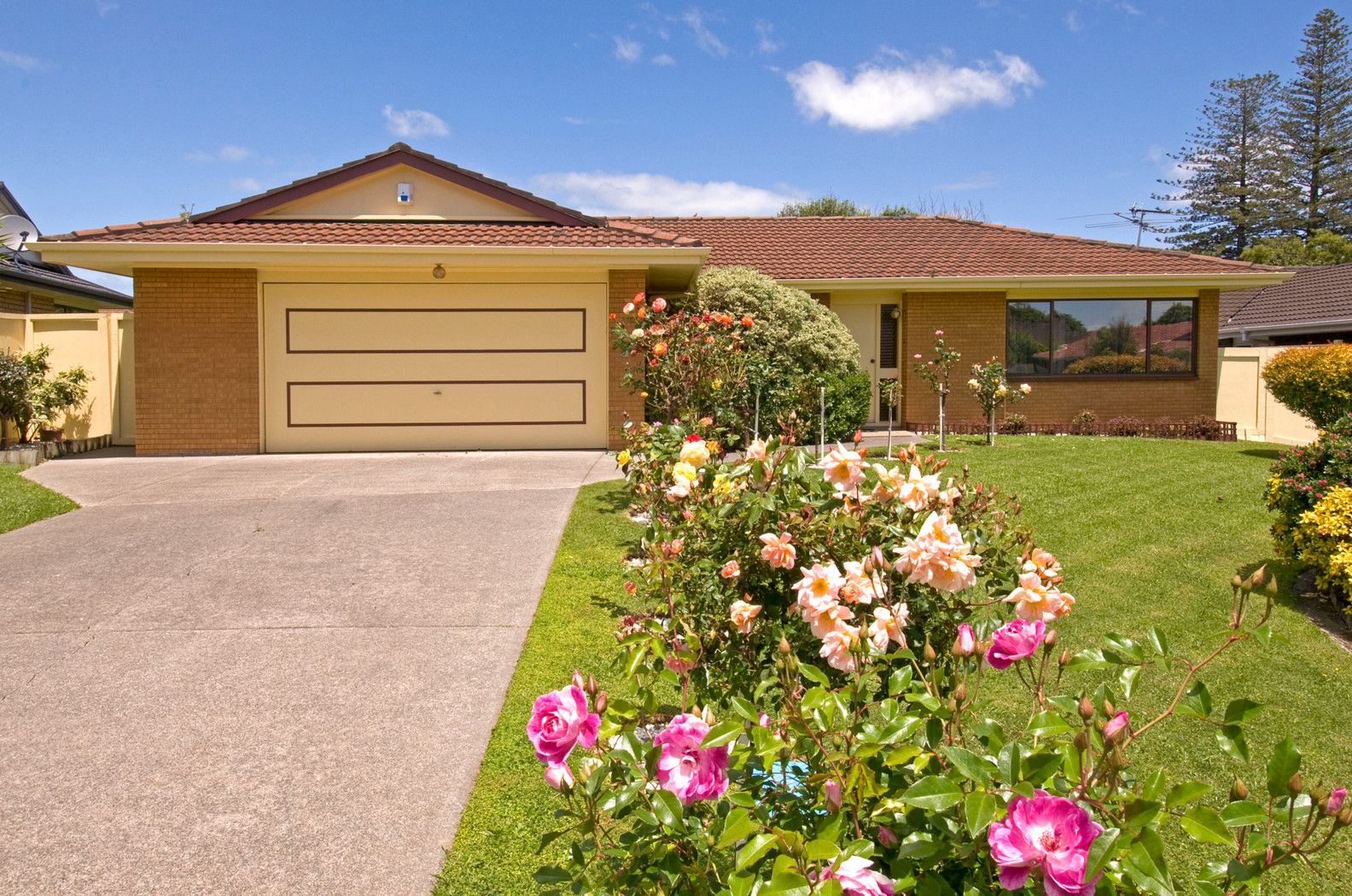 14 Skilling Place, HALF MOON BAY, Manukau City