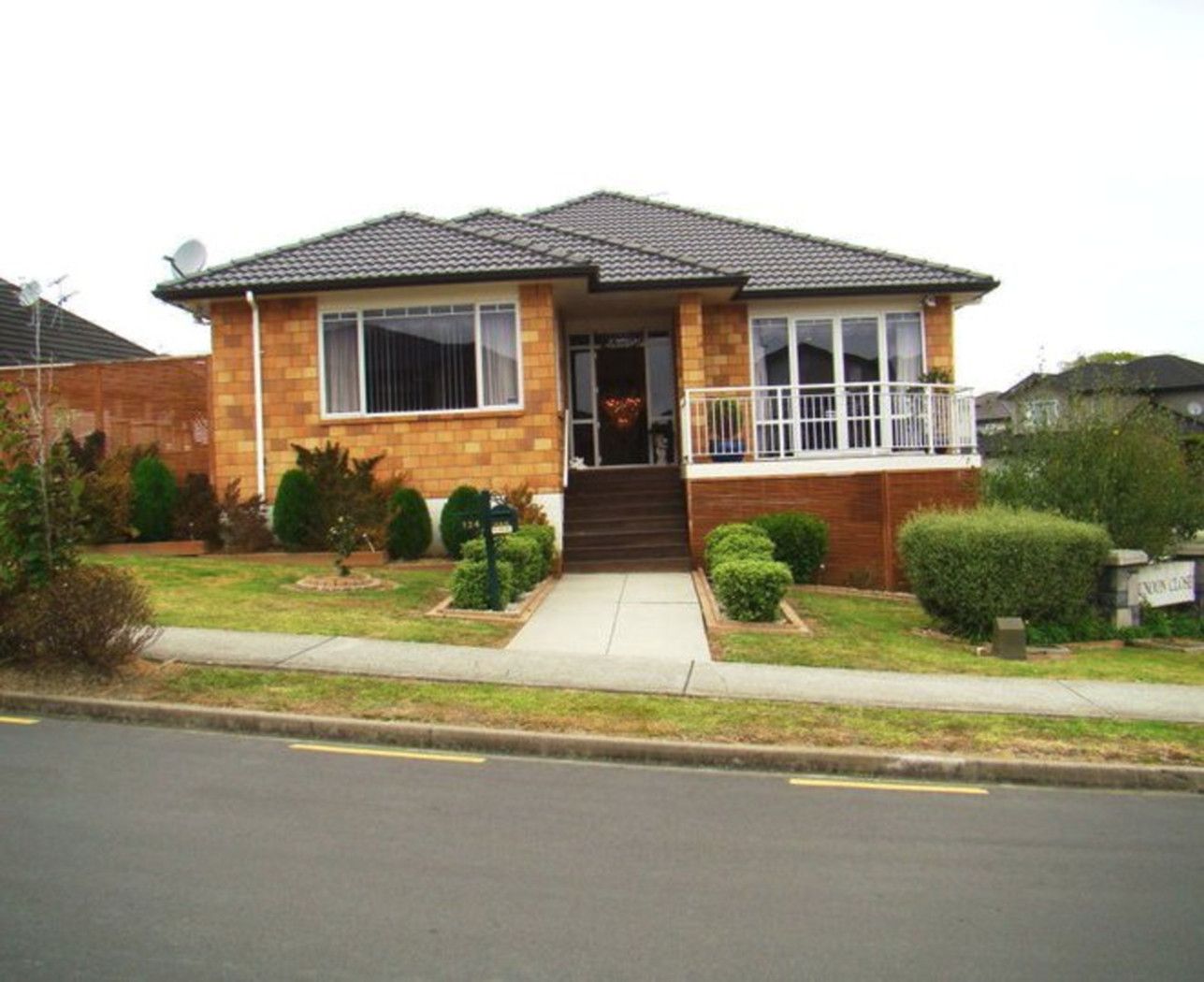124 Cyril French Drive, Dannemora, Manukau City