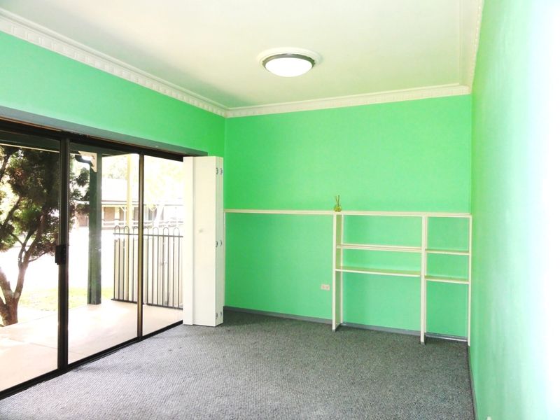 2 Cambridge Road, DAPTO, NSW 2530