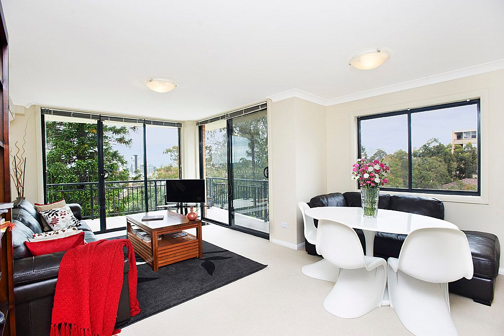 607/19-21 Good Street, PARRAMATTA, NSW 2150