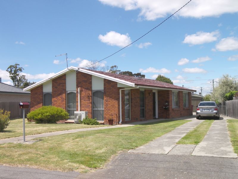 6 Walnut Grove, SUMMERHILL TAS 7250