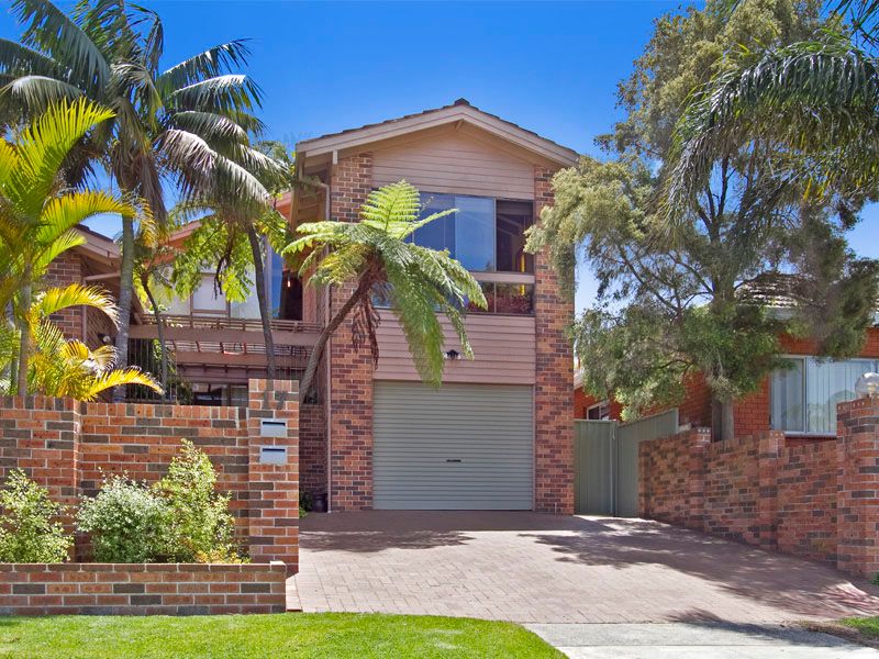 2/17 Terrace Avenue, SYLVANIA, NSW 2224