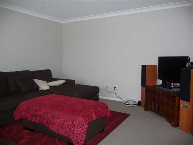 9 Koel Crescent, HIGHFIELDS, QLD 4352