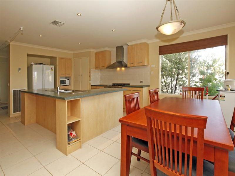 29 Zelkova Terrace, BUNDOORA, VIC 3083
