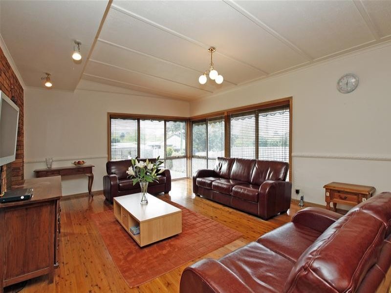 48 Ibbottson Street, WATSONIA, VIC 3087