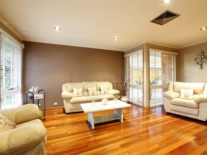 79 Thompson Circuit, MILL PARK, VIC 3082