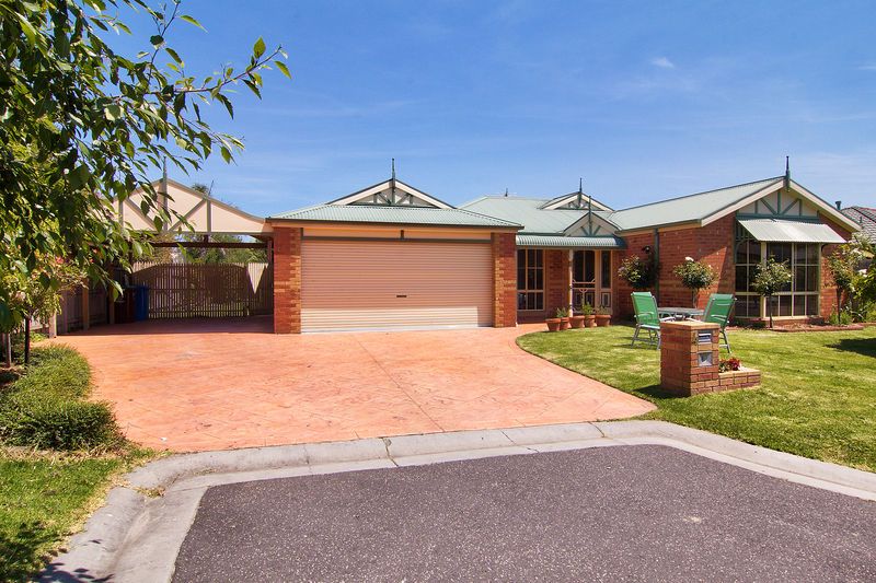 4  Belltrees Court, PEARCEDALE VIC 3912