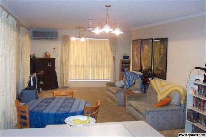28 Holiday Parade, SCARNESS, QLD 4655