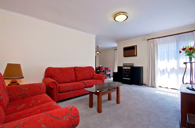 23 Cambden Park Parade, FERNTREE GULLY, VIC 3156