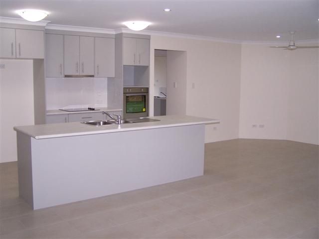 4 Liriope Drive, GLADSTONE, QLD 4680