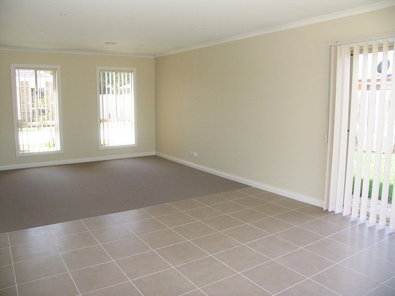 6/3 Austin Place, MELTON SOUTH, VIC 3338