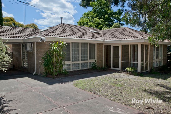 9 Catherine Court, LANGWARRIN, VIC 3910