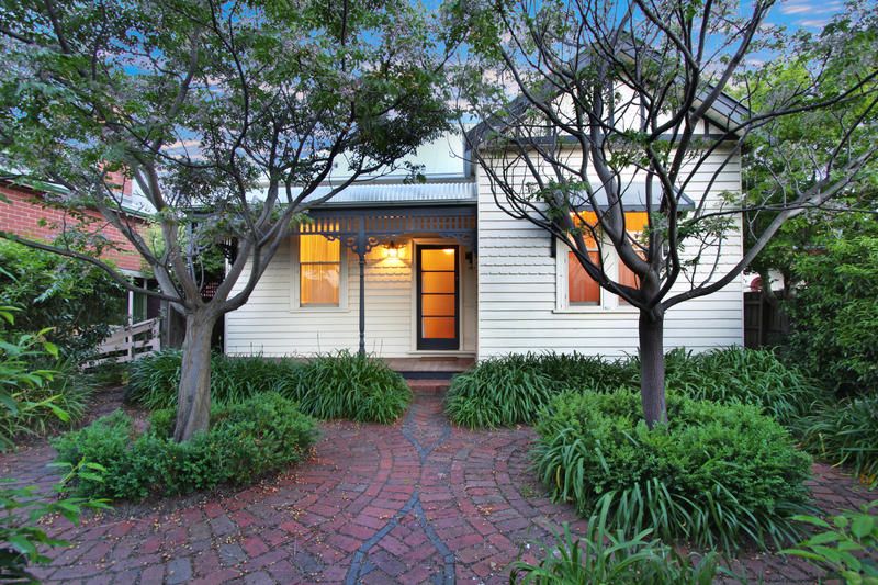 73 Truganini Road, CARNEGIE VIC 3163