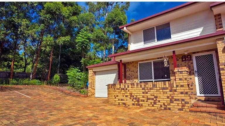 3809 Pacific Highway, TANAH MERAH QLD 4128