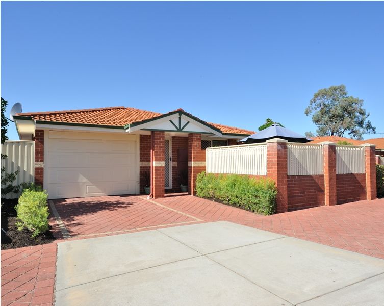9 Hannans Street, MORLEY WA 6062