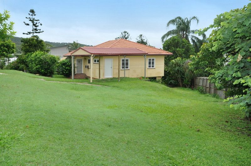 27  Gordon Terrace, INDOOROOPILLY QLD 4068