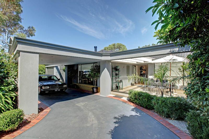 21 Stanton Street, DONCASTER VIC 3108